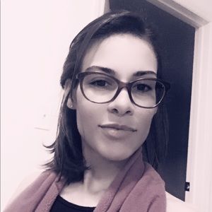 Meet your Posher, Angelica